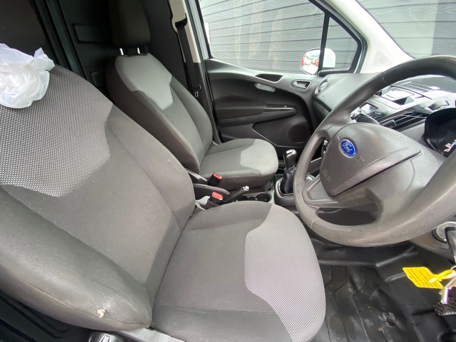 Used Ford Transit Courier 2015 for sale - 77470431: Photo 12