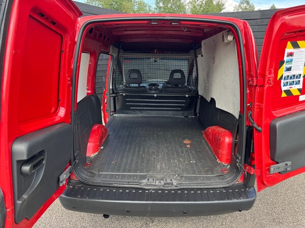 Used Vauxhall Combo 2010 for sale - 75582960: Photo 7