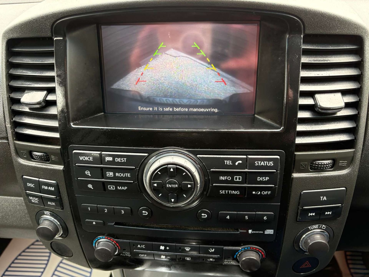 Used Nissan Navara 2015 for sale - 77701535: Photo 13