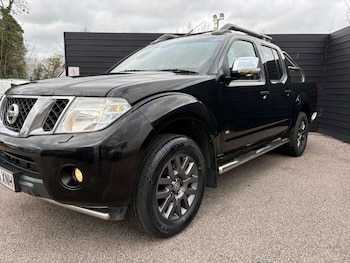 Nissan Navara feature image