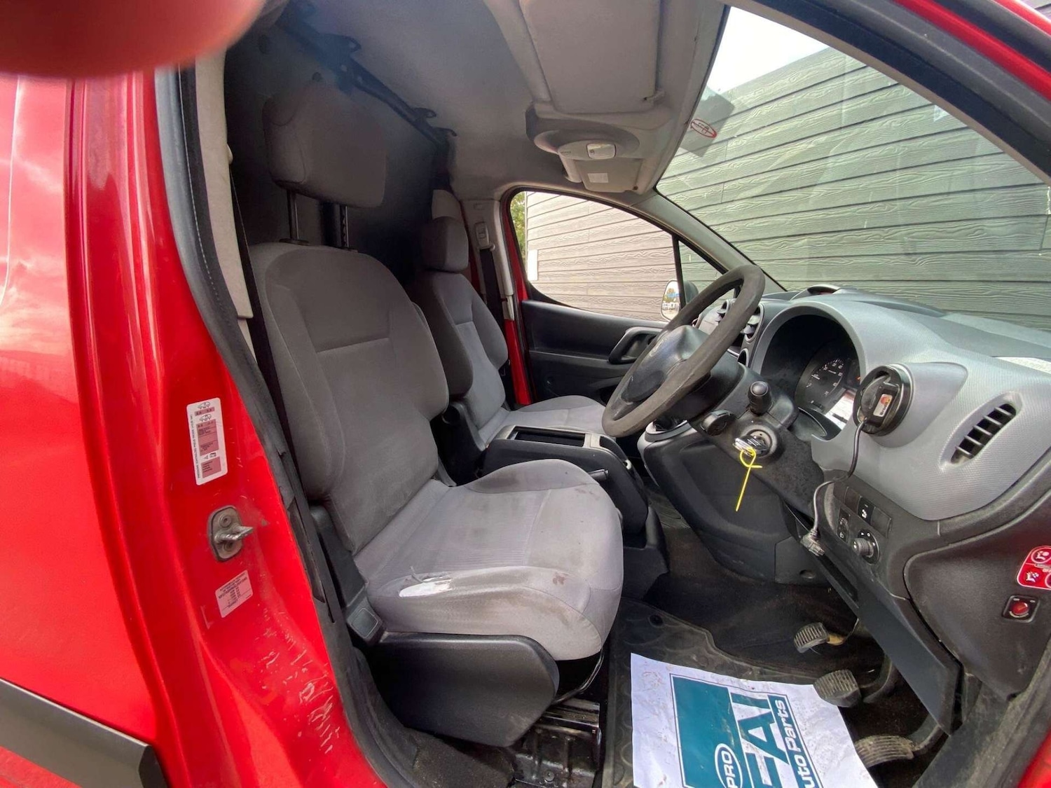 Used Peugeot Partner 2012 for sale - 77851587: Photo 12