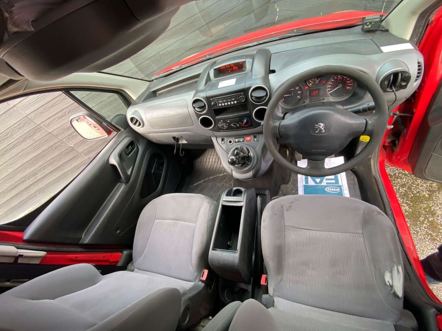 Used Peugeot Partner 2012 for sale - 77851587: Photo 9