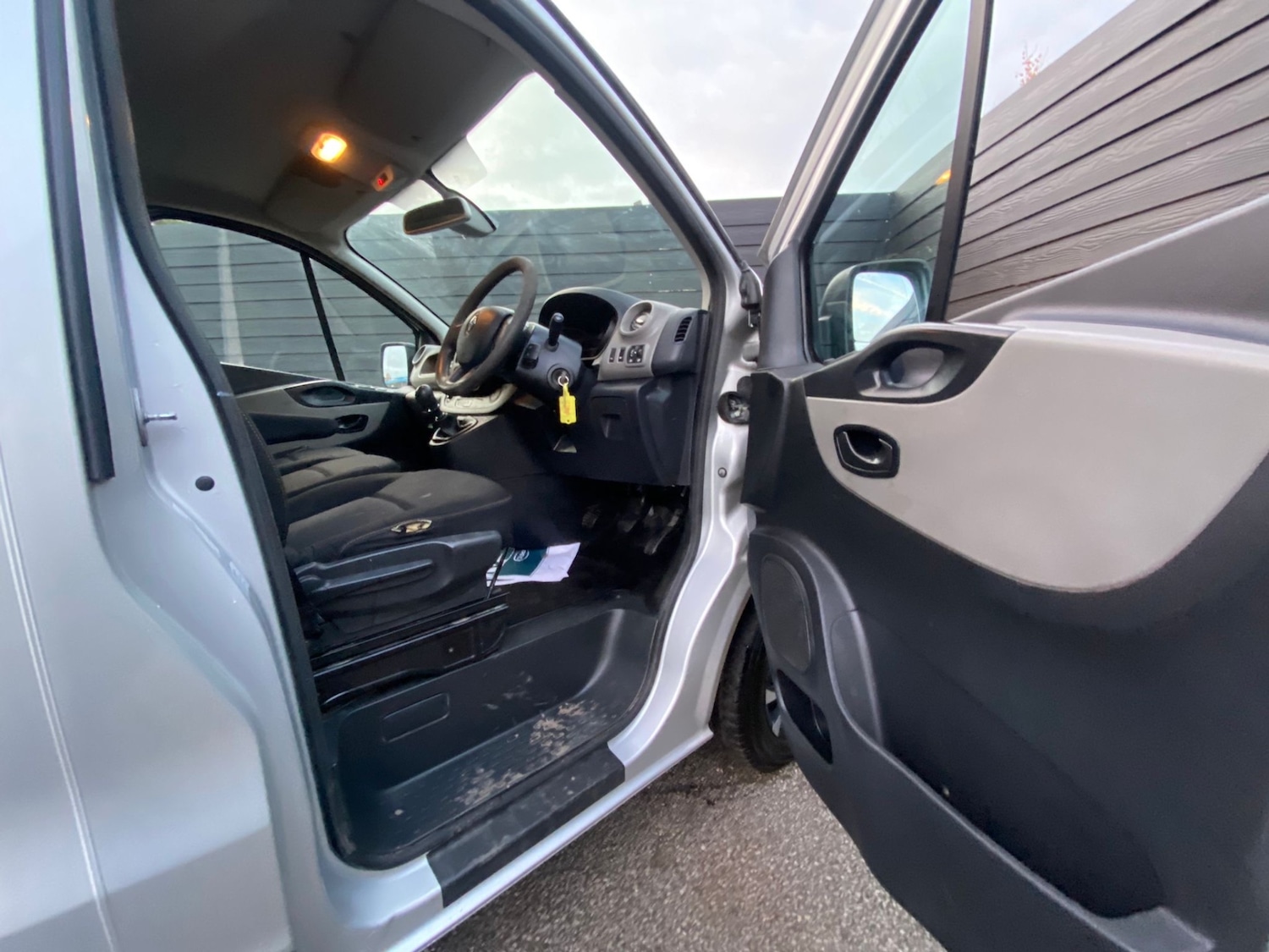 Used Renault Trafic 2016 for sale - 76517583: Photo 10