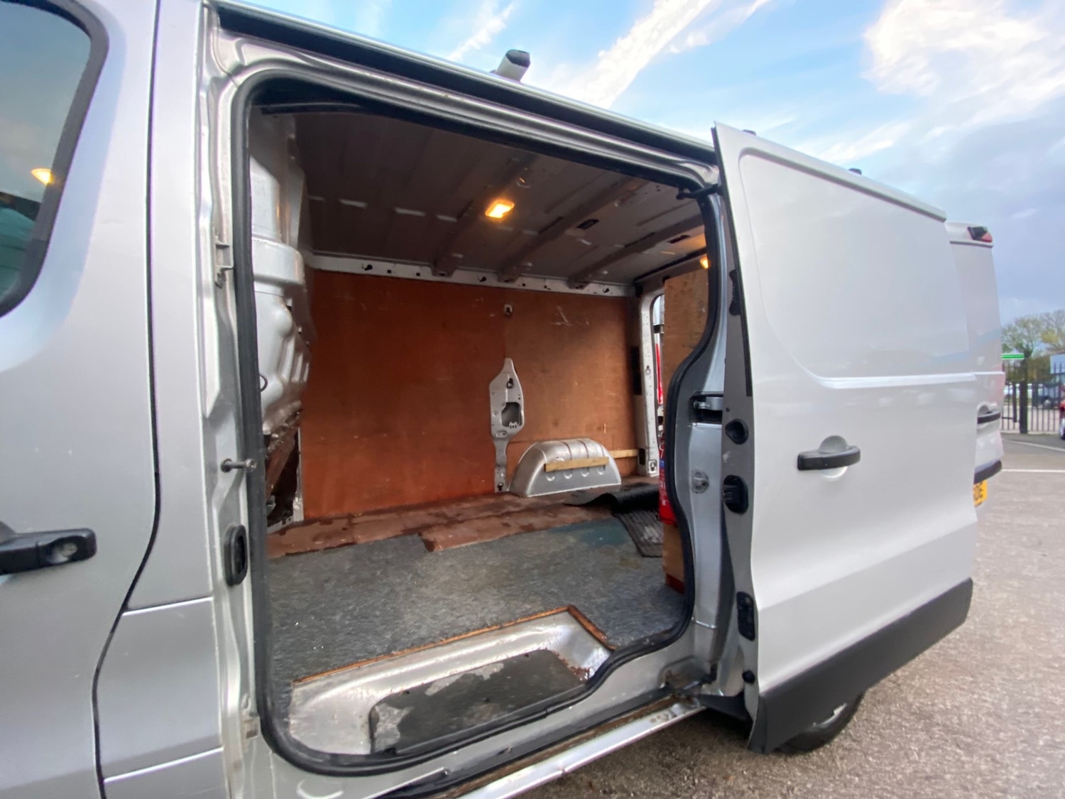 Used Renault Trafic 2016 for sale - 76517583: Photo 11