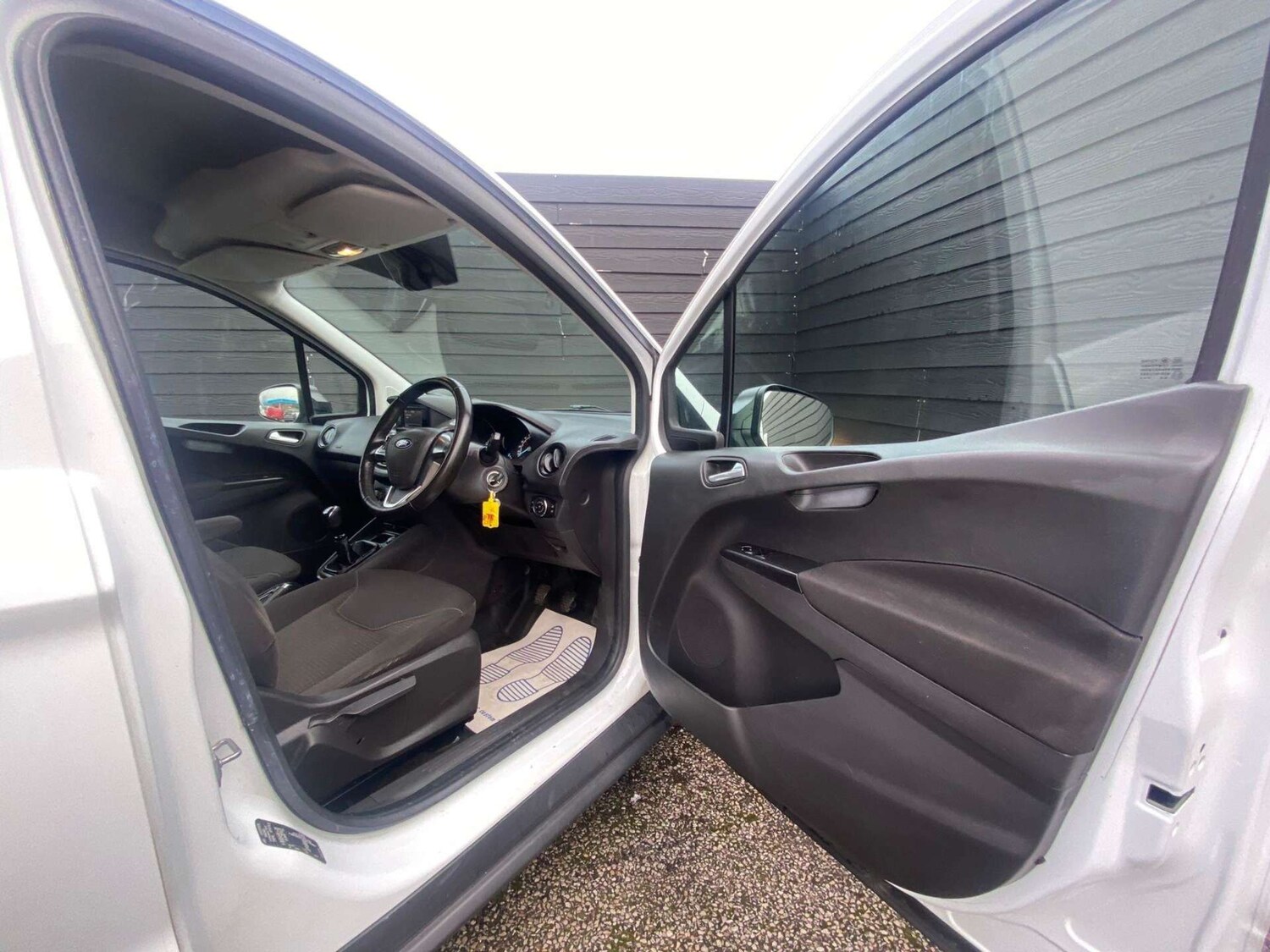 Used Ford Transit Courier 2021 for sale - 77665610: Photo 9