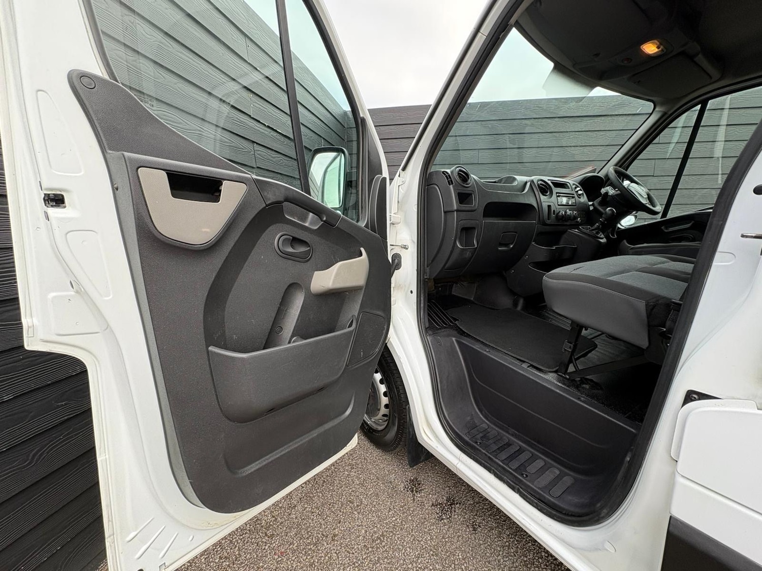 Used Renault Master 2018 for sale - 77918392: Photo 14