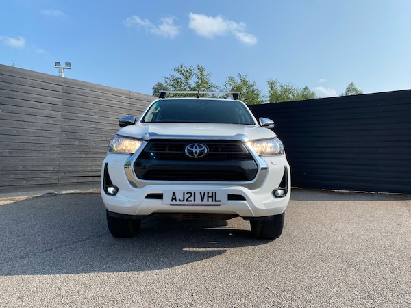 Used Toyota Hilux 2021 for sale - 74923263: Photo 2