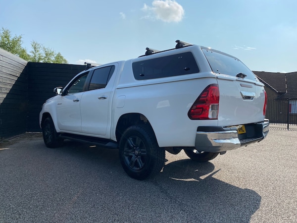Used Toyota Hilux 2021 for sale - 74923263: Photo 5