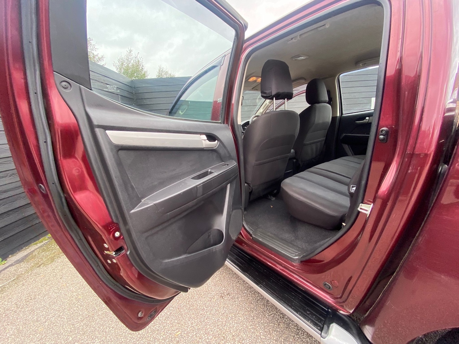 Used Isuzu D-Max 2013 for sale - 76171718: Photo 12