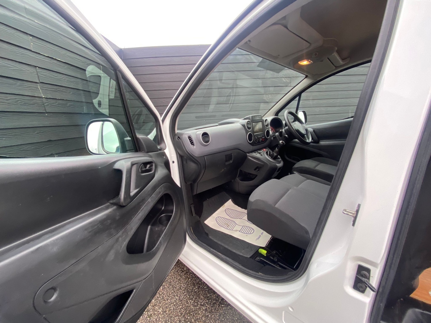 Used Peugeot Partner 2018 for sale - 77404526: Photo 8