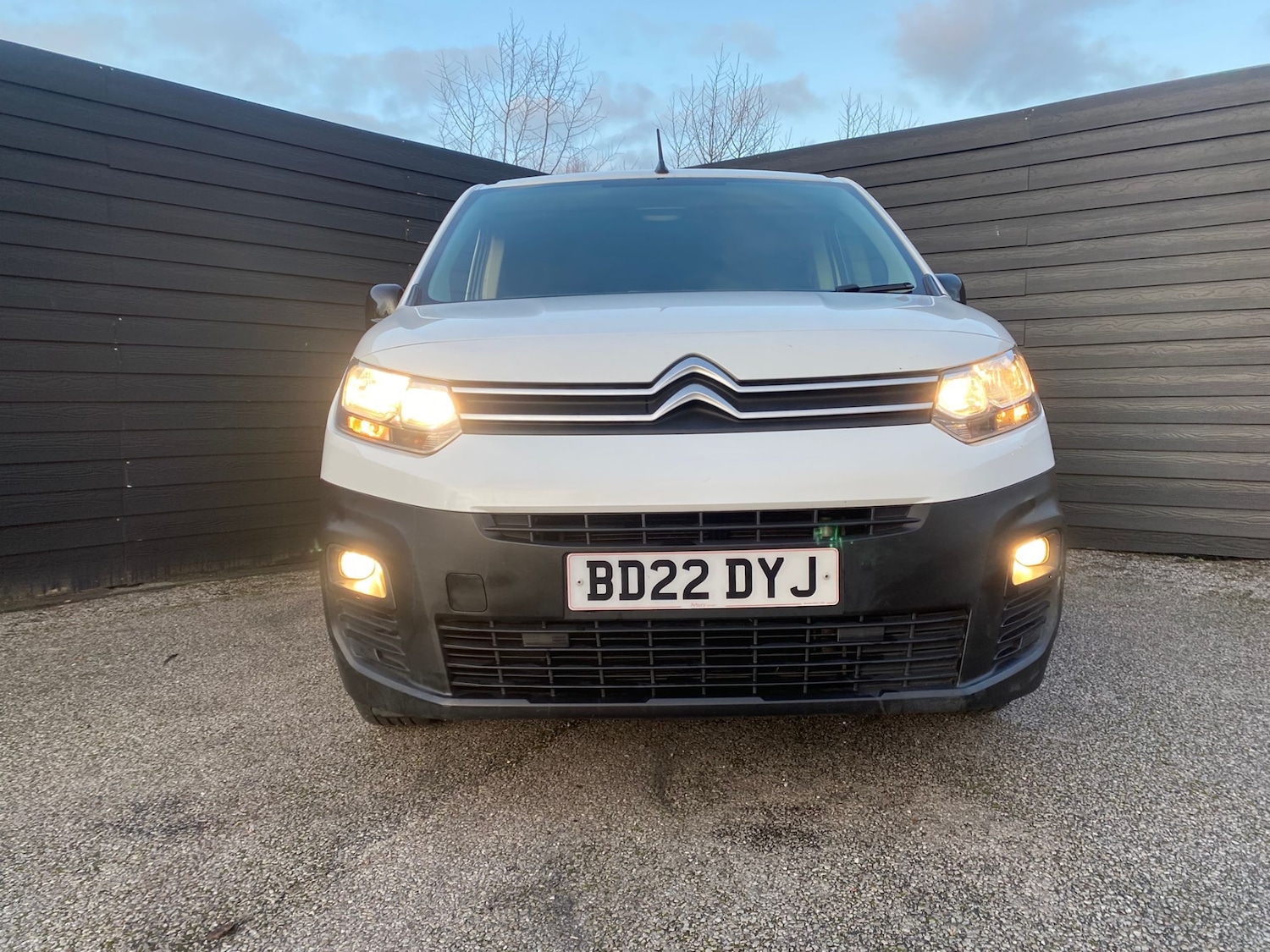 Used Citroen Berlingo 2022 for sale - 77160132: Photo 2