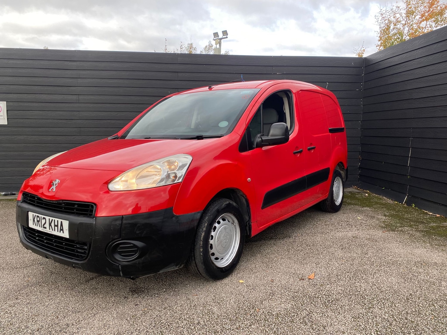 Used Peugeot Partner 2012 for sale - 76452615: Photo 1