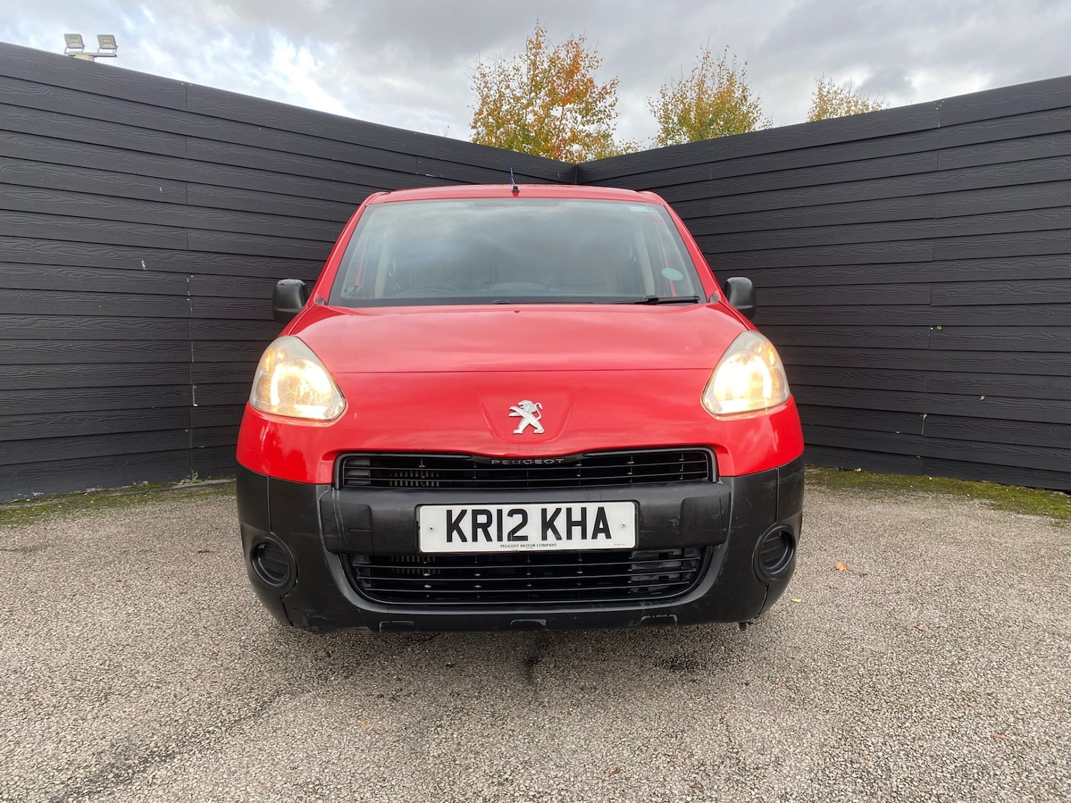 Used Peugeot Partner 2012 for sale - 76452615: Photo 2