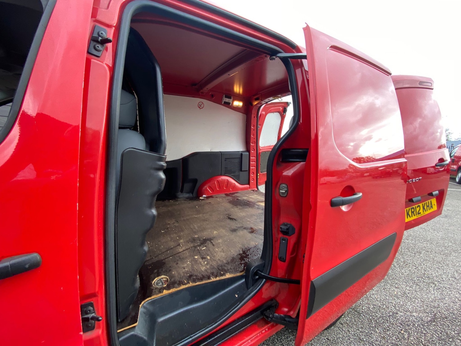 Used Peugeot Partner 2012 for sale - 76452615: Photo 8