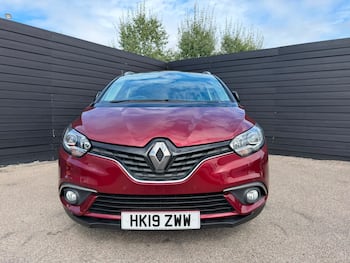 Used Renault Grand Scenic 2019 for sale - 79827677: Photo
