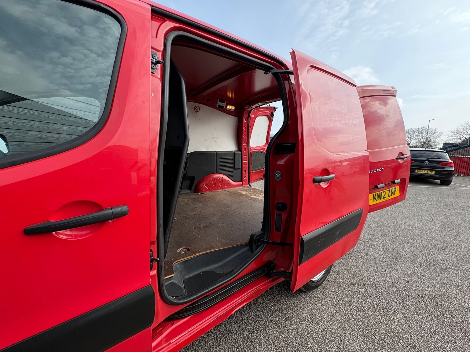 Used Peugeot Partner 2012 for sale - 77963661: Photo 8