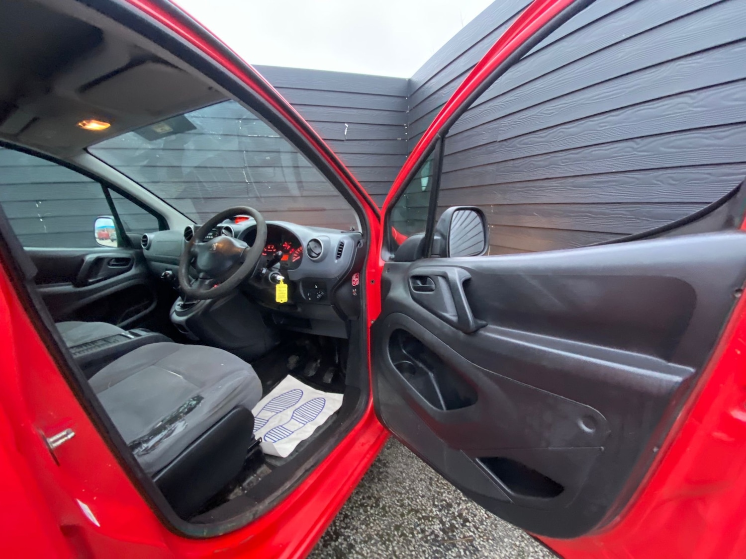 Used Peugeot Partner 2014 for sale - 77391771: Photo 13