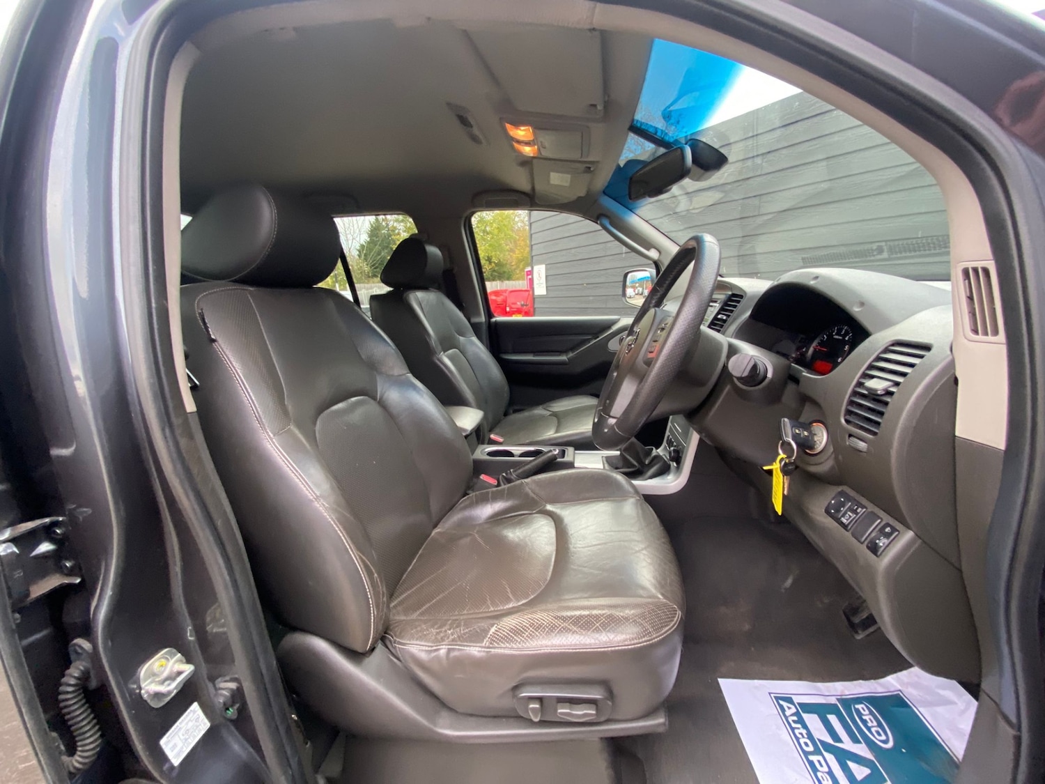 Used Nissan Navara 2013 for sale - 76638725: Photo 13