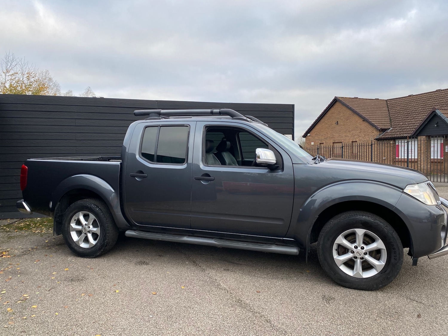Used Nissan Navara 2013 for sale - 76638725: Photo 7