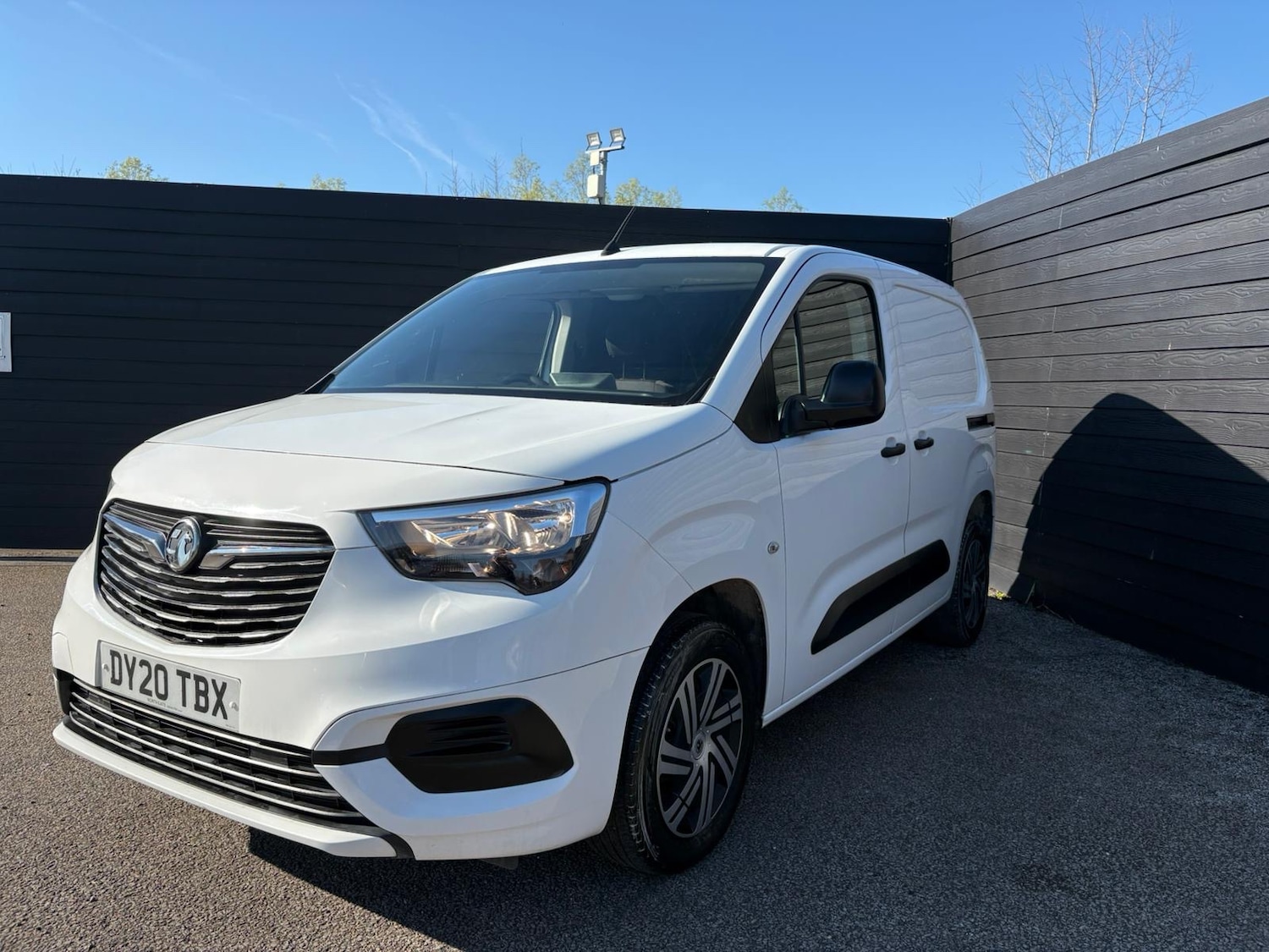 Used Vauxhall Combo 2020 for sale - 78153373: Photo 1