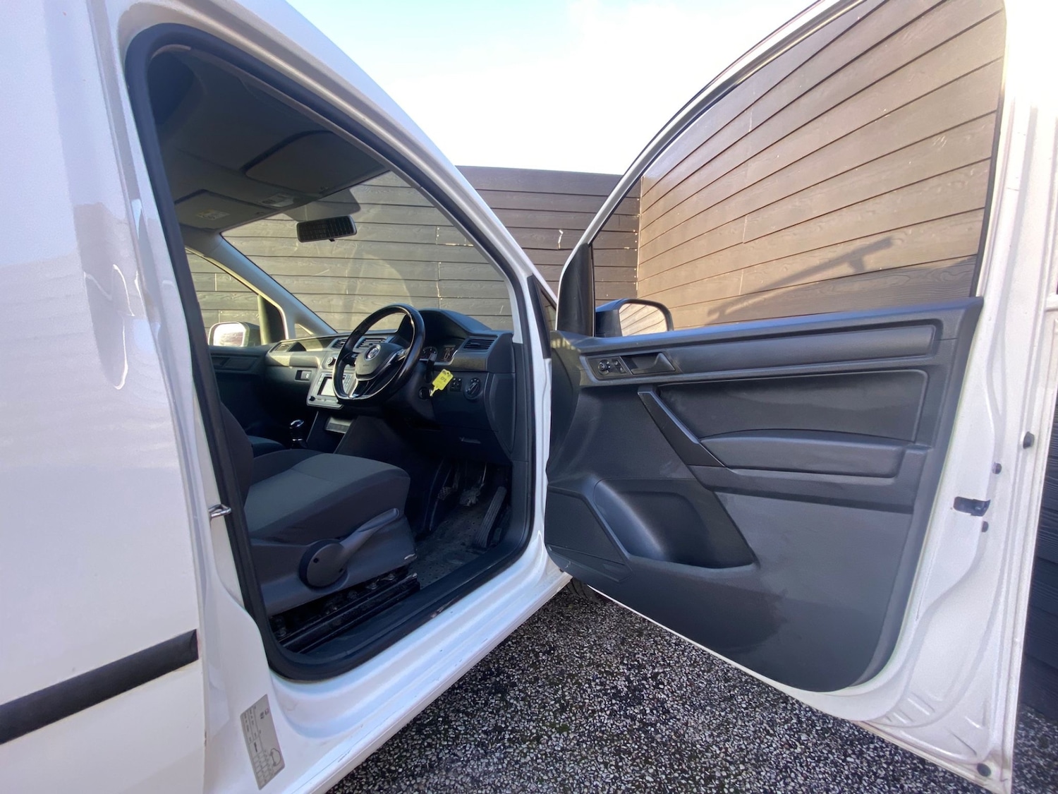 Used Volkswagen Caddy 2020 for sale - 77160120: Photo 9