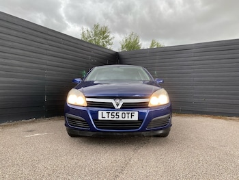 Used Vauxhall Astra 2005 for sale - 75368699: Photo