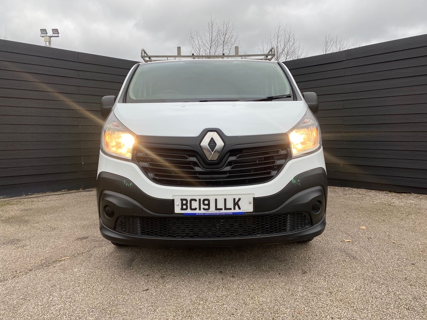 Used Renault Trafic 2019 for sale - 76922036: Photo 2