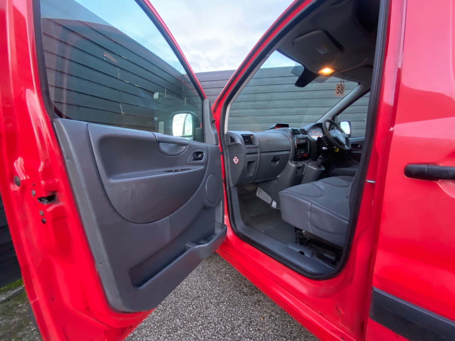 Used Peugeot Expert 2014 for sale - 76780433: Photo 7