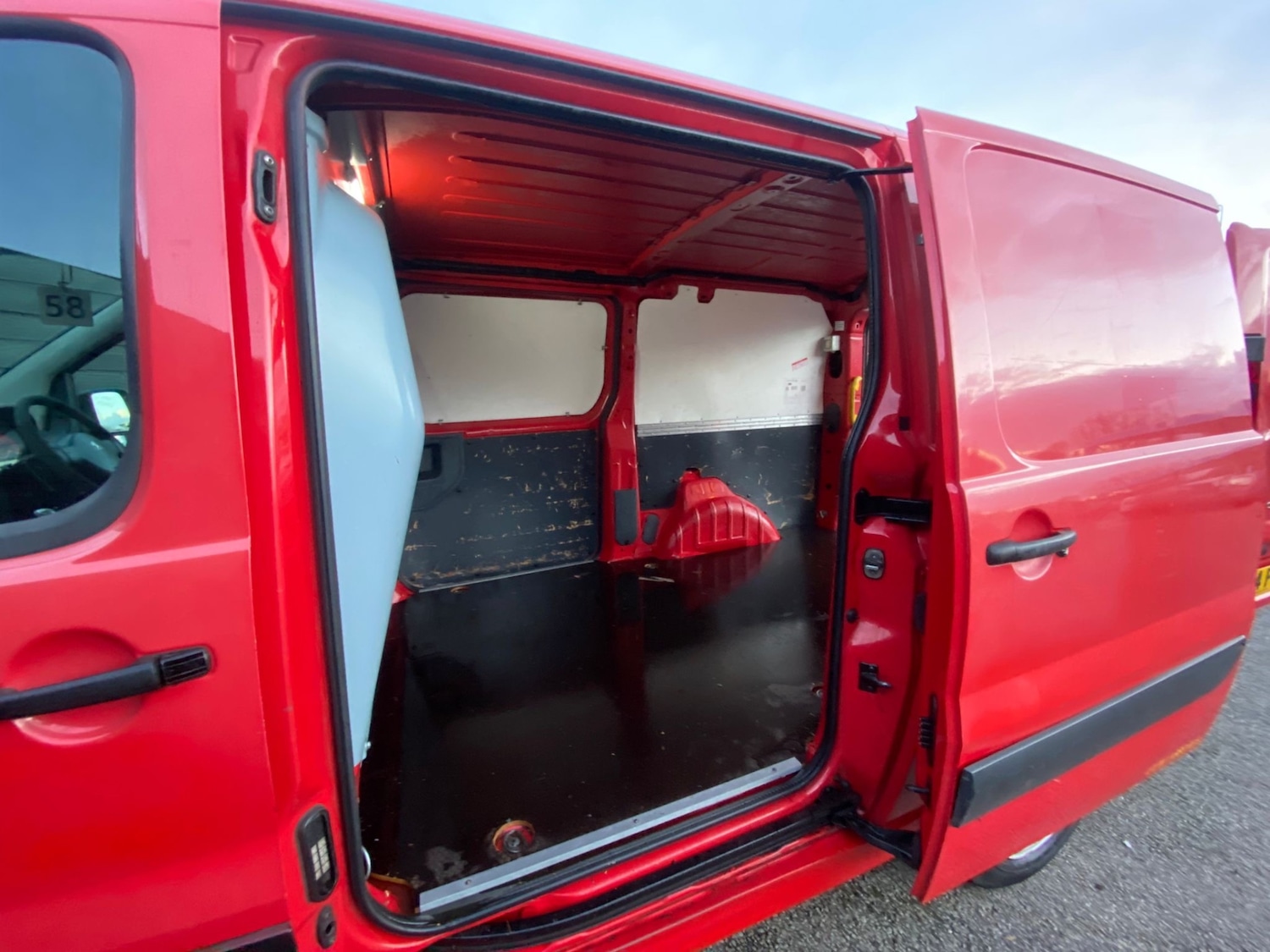 Used Peugeot Expert 2014 for sale - 76780433: Photo 8