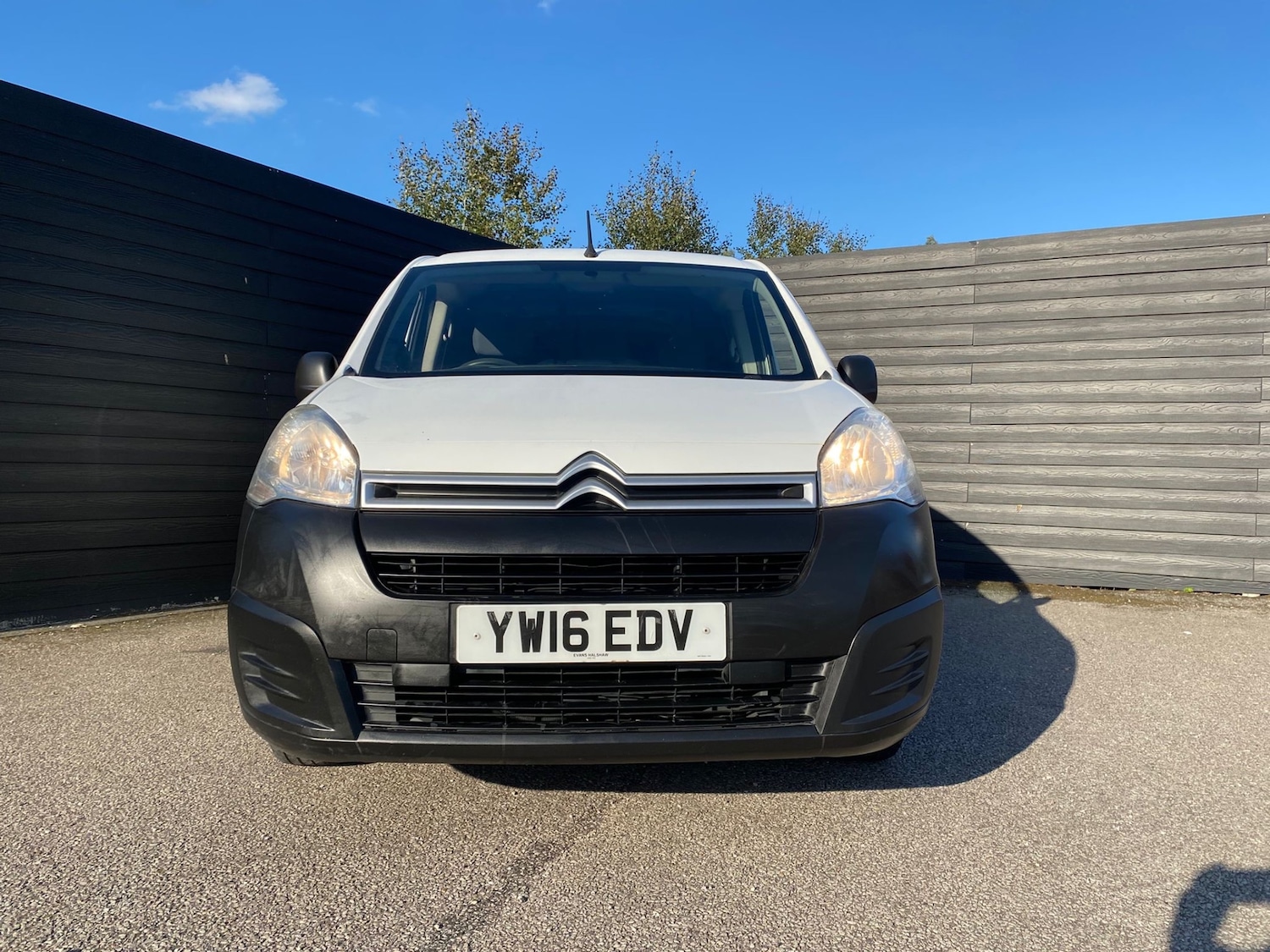 Used Citroen Berlingo 2016 for sale - 76117134: Photo 3