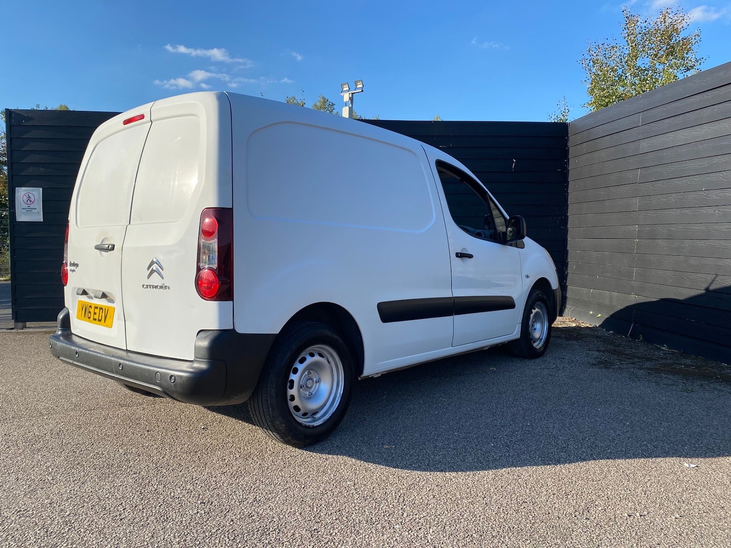 Used Citroen Berlingo 2016 for sale - 76117134: Photo 5