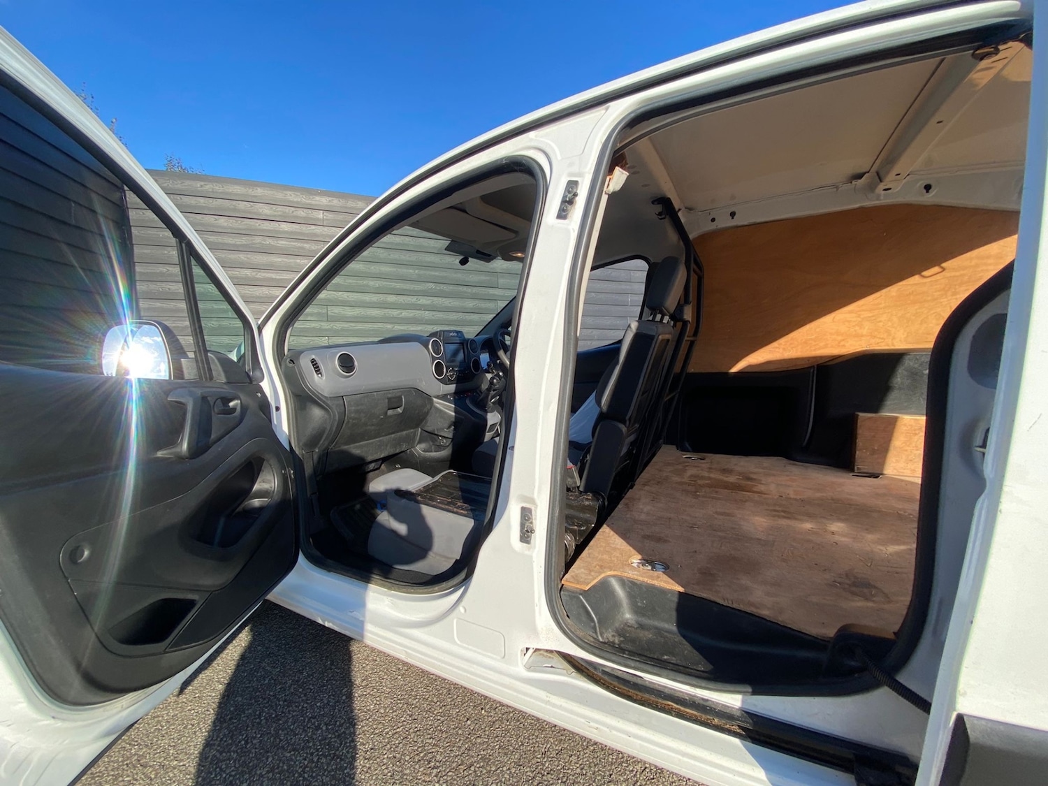 Used Citroen Berlingo 2016 for sale - 76117134: Photo 9