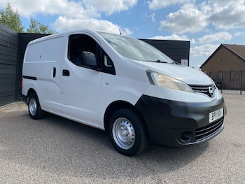 Used Nissan NV200 2011 for sale - 75582729: Photo