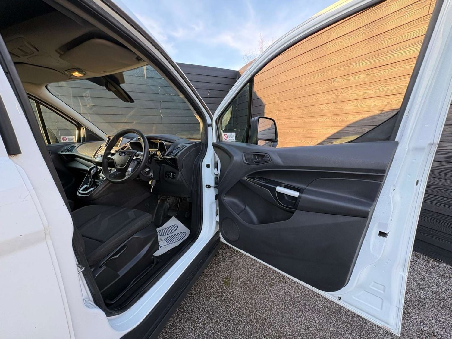 Used Ford Transit Connect 2016 for sale - 77665622: Photo 13