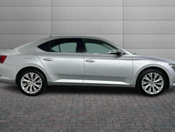 Used Skoda Superb 2024 for sale - 75167102: Photo