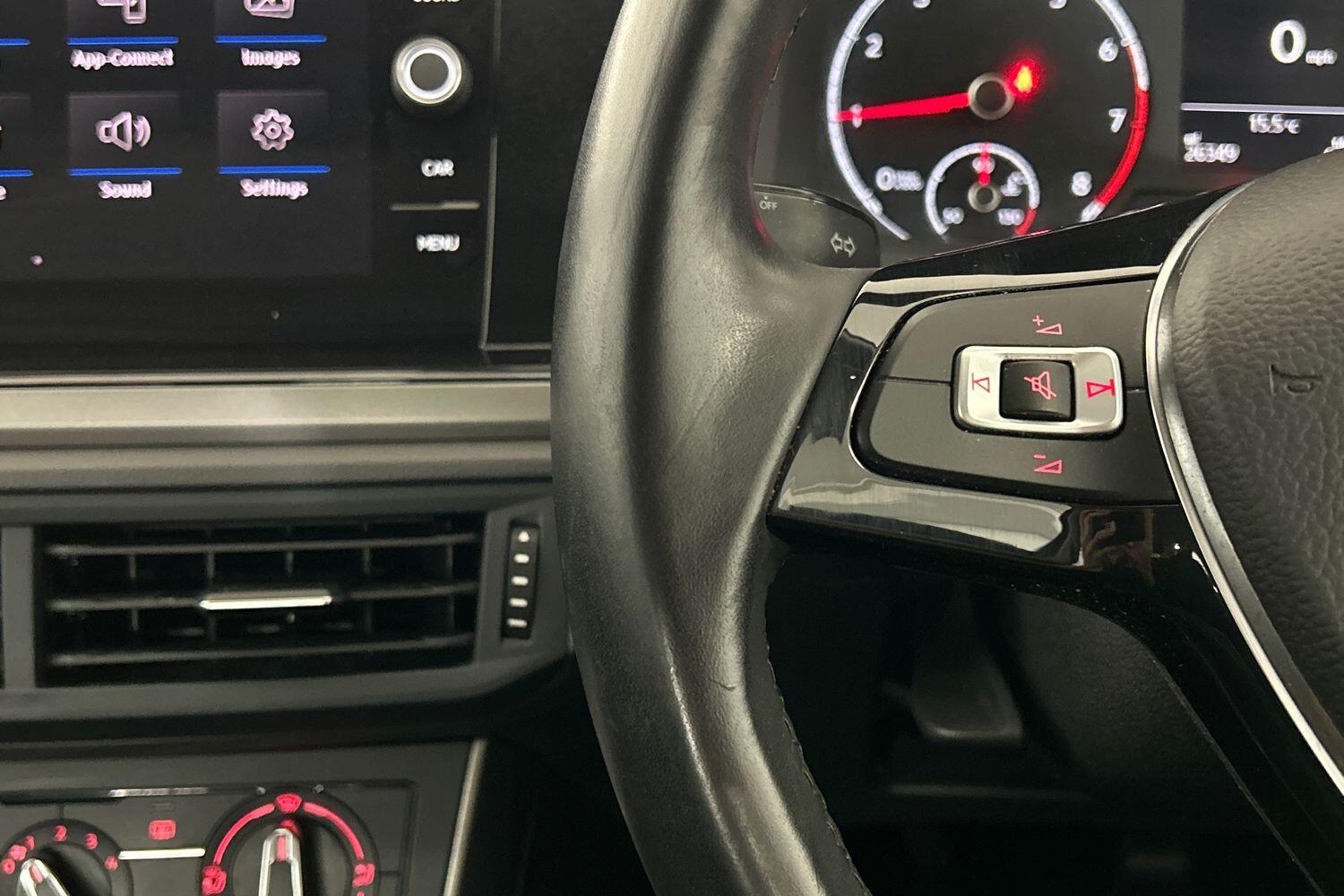 Used Volkswagen Polo 2018 for sale - 76060522: Photo 14