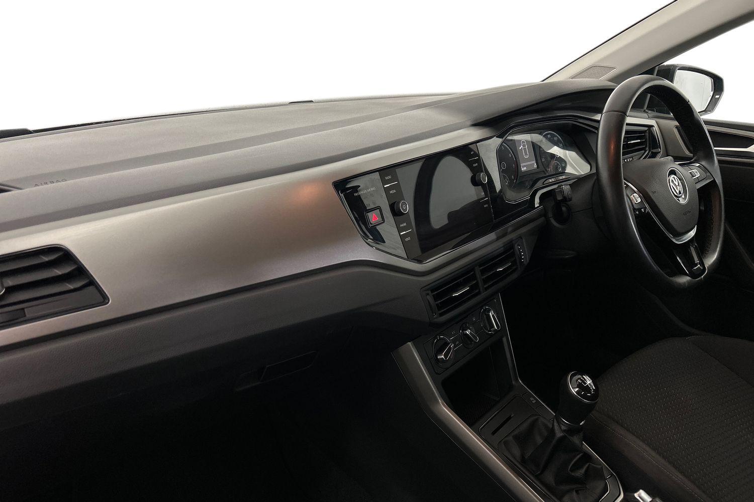 Used Volkswagen Polo 2018 for sale - 76060522: Photo 2