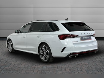 Used Skoda Octavia 2021 for sale - 76215677: Photo 3