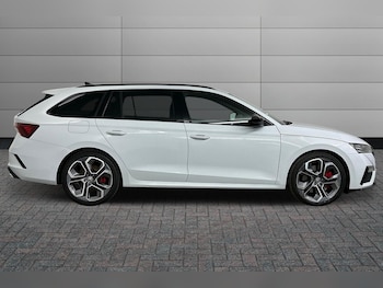 Used Skoda Octavia 2021 for sale - 76215677: Photo 4
