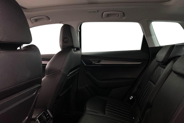 Used Skoda Karoq 2019 for sale - 76199728: Photo 9