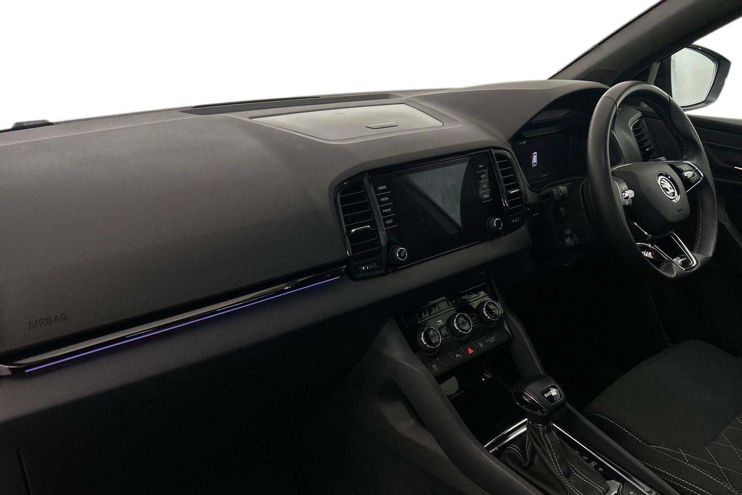 Used Skoda Karoq 2023 for sale - 75978966: Photo 2