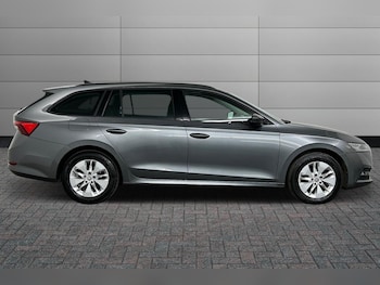 Used Skoda Octavia 2023 for sale - 76215296: Photo 4