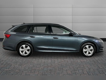 Used Skoda Octavia 2020 for sale - 75905459: Photo