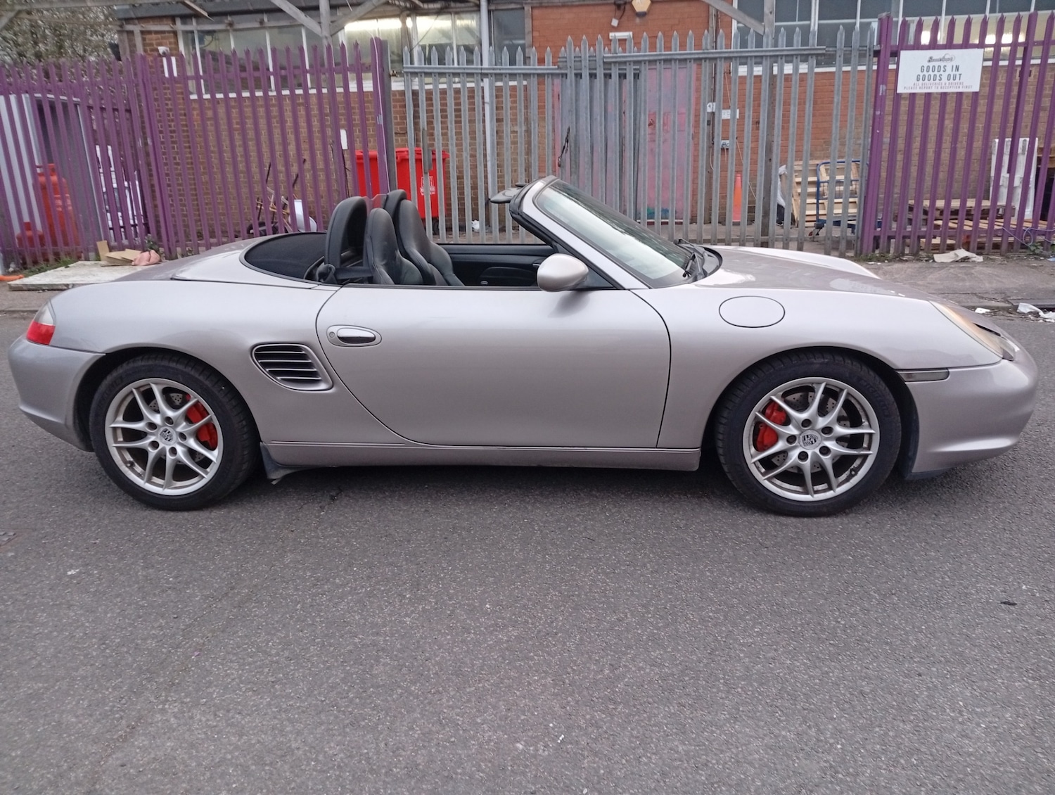 Used Porsche Boxster 2003 for sale - 78112730: Photo 2