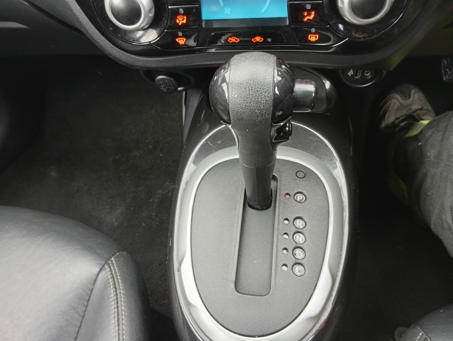 Used Nissan Juke 2015 for sale - 78057285: Photo 18