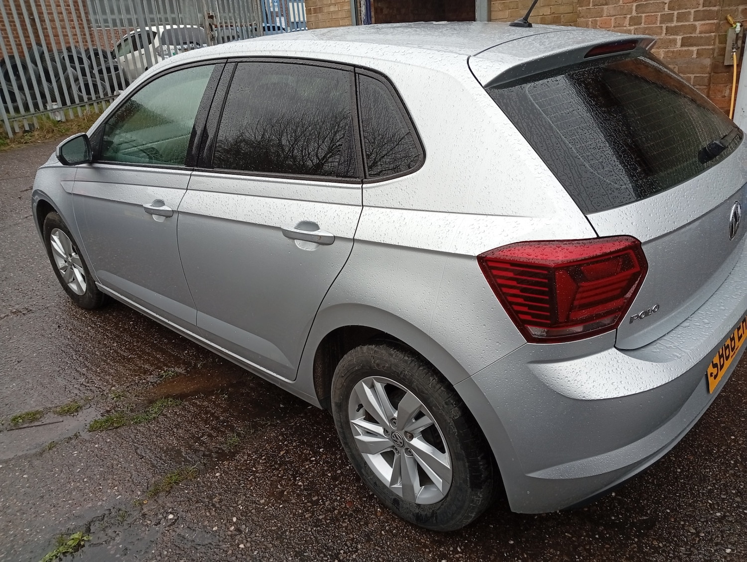 Used Volkswagen Polo 2018 for sale - 78039977: Photo 4