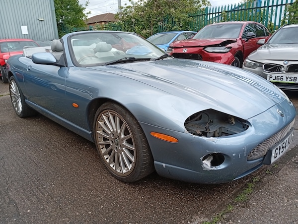 Used Jaguar XK8 2004 for sale - 74941132: Photo 10