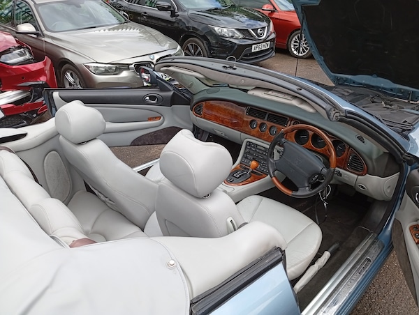 Used Jaguar XK8 2004 for sale - 74941132: Photo 19