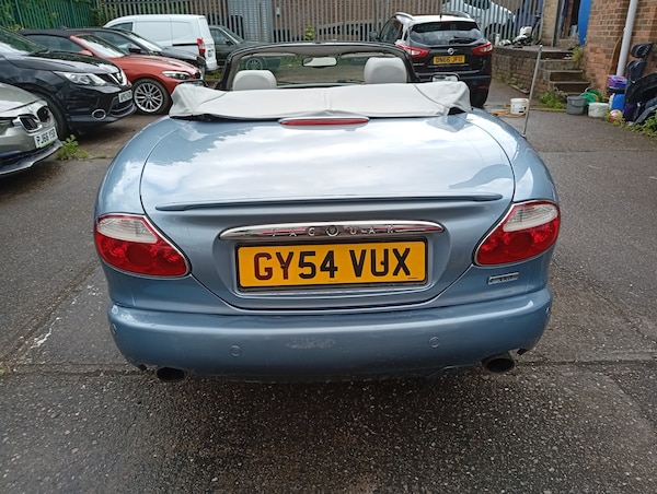Used Jaguar XK8 2004 for sale - 74941132: Photo 7