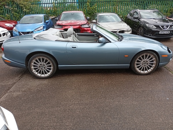 Used Jaguar XK8 2004 for sale - 74941132: Photo 9